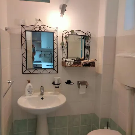 Station Cost Apartman *